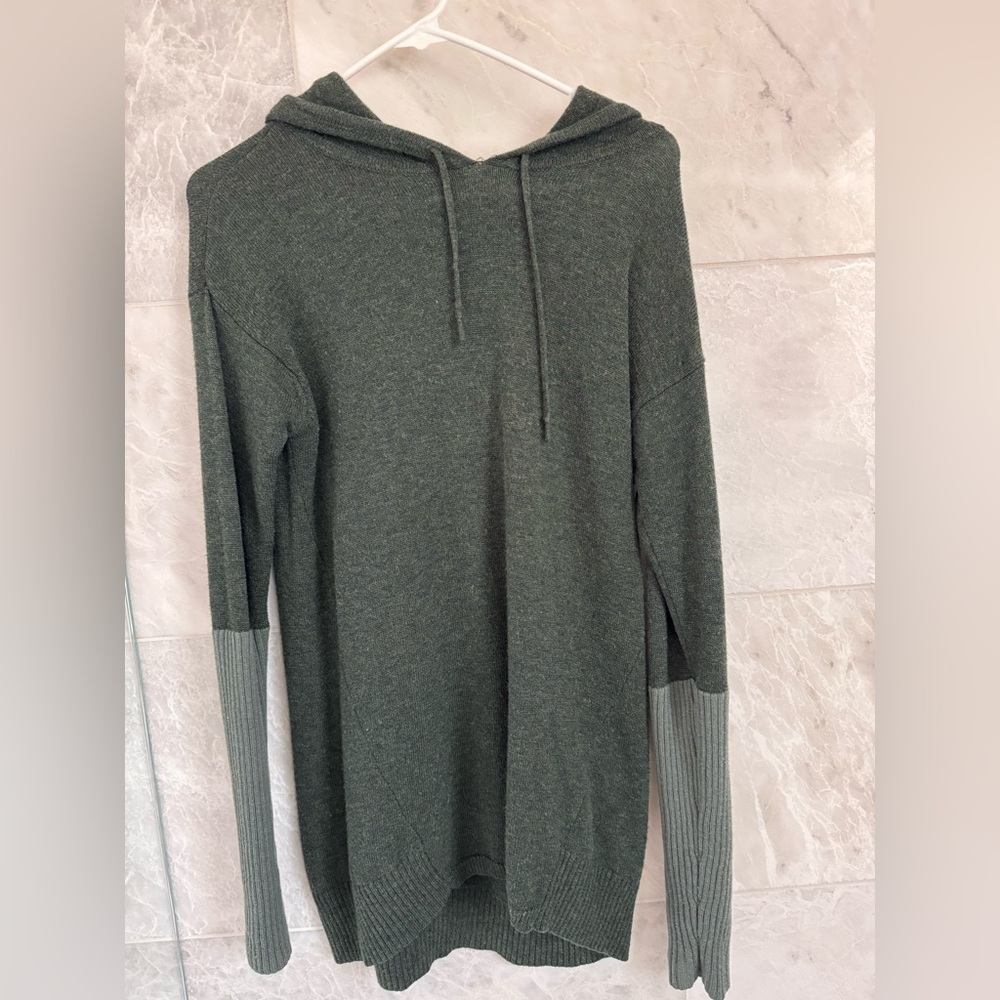 Athleta Two-Tone Green Hooded Sweater